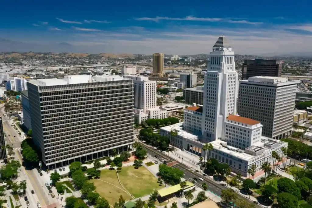 Aerial view of Los Angeles City Hall, where the City sets the Los Angeles minimum wage